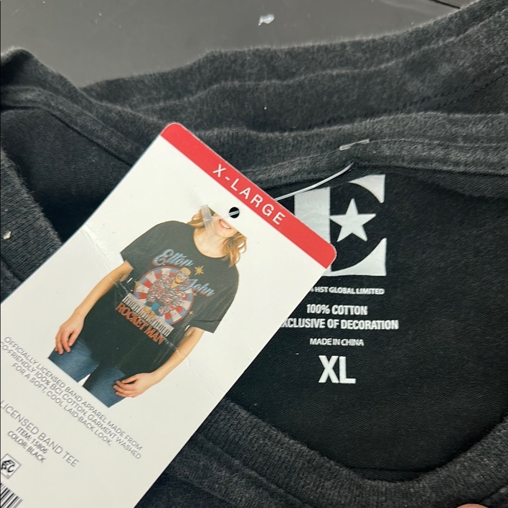 Black Graphic T-Shirt - Picture 3 of 3